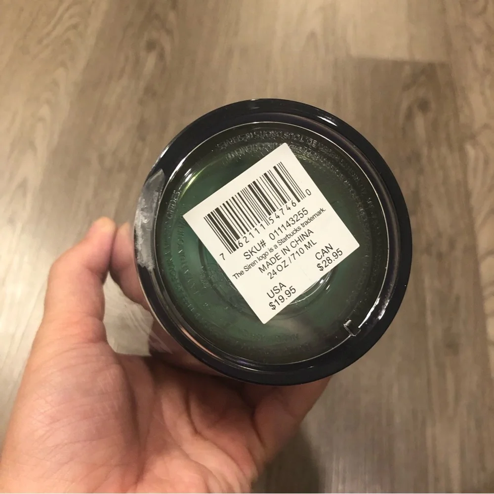 Starbucks Iridescent Oil Slick Cold Cup New Multicolor Venti 24oz 2023 *flaw*